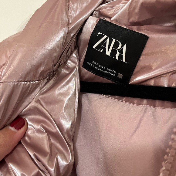 Zara metallic pink puffer jacket - Picture 2 of 3